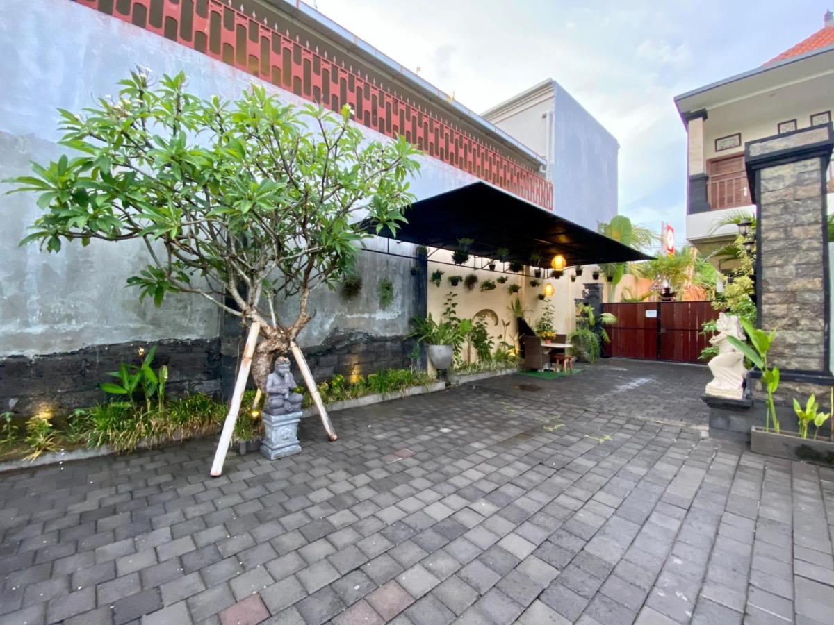 迪库布比隆塞米亚克旅馆酒店 外观 照片
