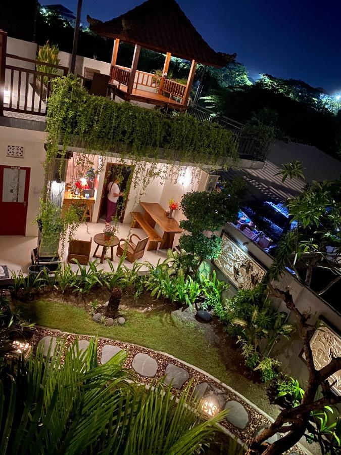 迪库布比隆塞米亚克旅馆酒店 外观 照片